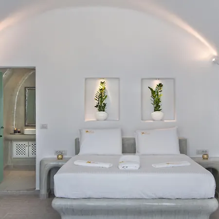 Pegasus & (adults Only) Imerovigli (Santorini)