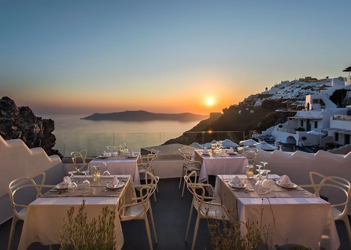 Pegasus & (adults Only) 5* Imerovigli (Santorini)