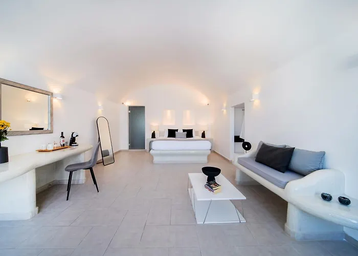 Pegasus & (adults Only) Imerovigli (Santorini)